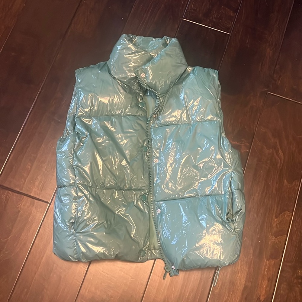 Kelly Green Shiny Vest